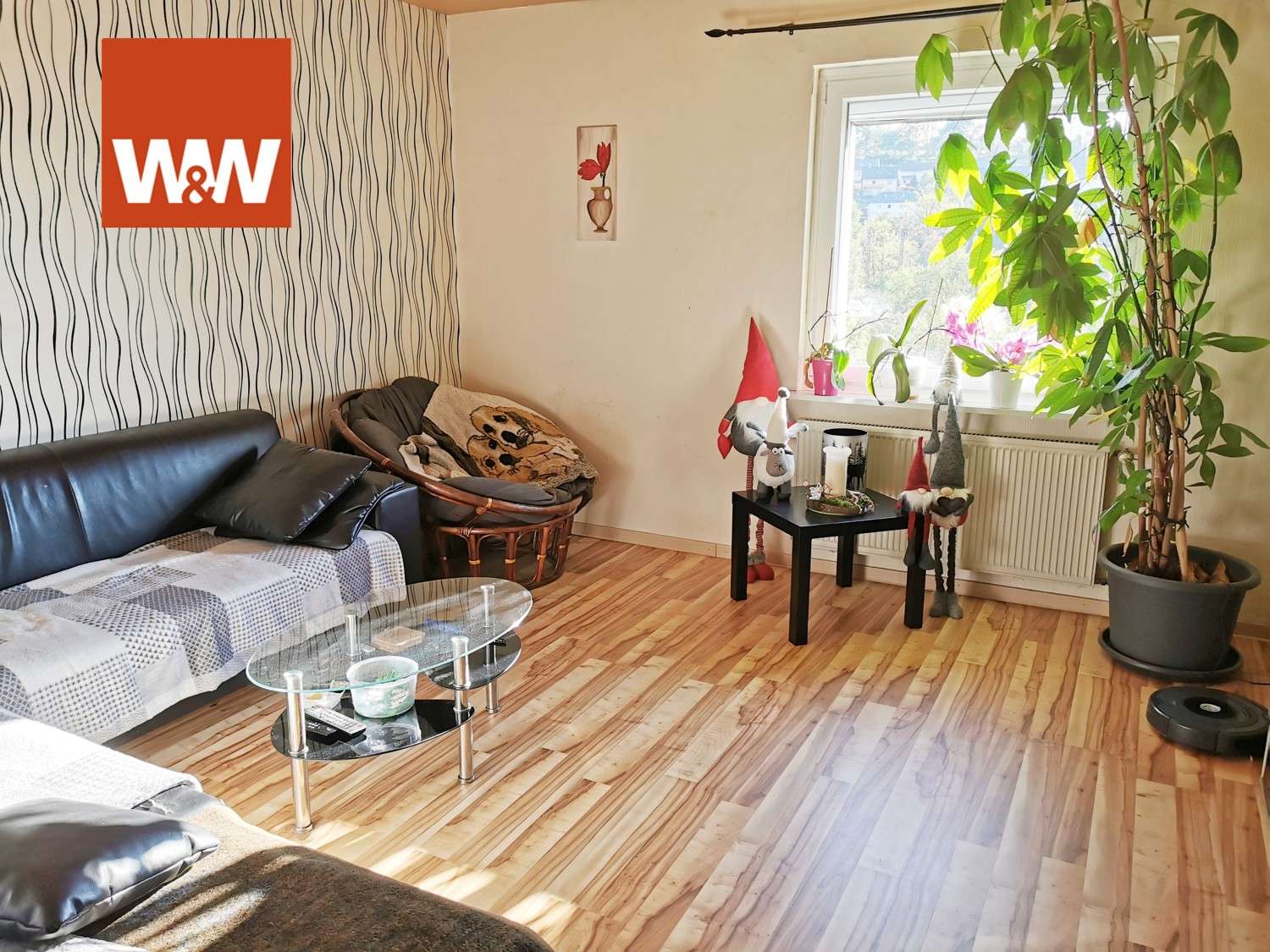 Immobilie in Wilnsdorf - ***Ein/Zweifamilienhaus in ruhiger Naturlage mit herrlicher Aussicht!*** - Bild 2