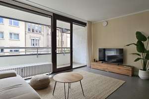 Modernisierte, vollmöblierte 2-Zimmer-Wohnung  mit zwei Balkonen im Lehenviertel – Die vollständige Adresse der Immobilie erhältst du vom Anbieter., 70180 Lehen, Stuttgart – Vorschaubild 2