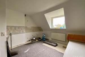 Doppelhaushälfte mit drei Wohneinheiten und Garten in Duisburg – Die vollständige Adresse der Immobilie erhältst du vom Anbieter., 47226 Hochemmerich, Duisburg – Vorschaubild 6