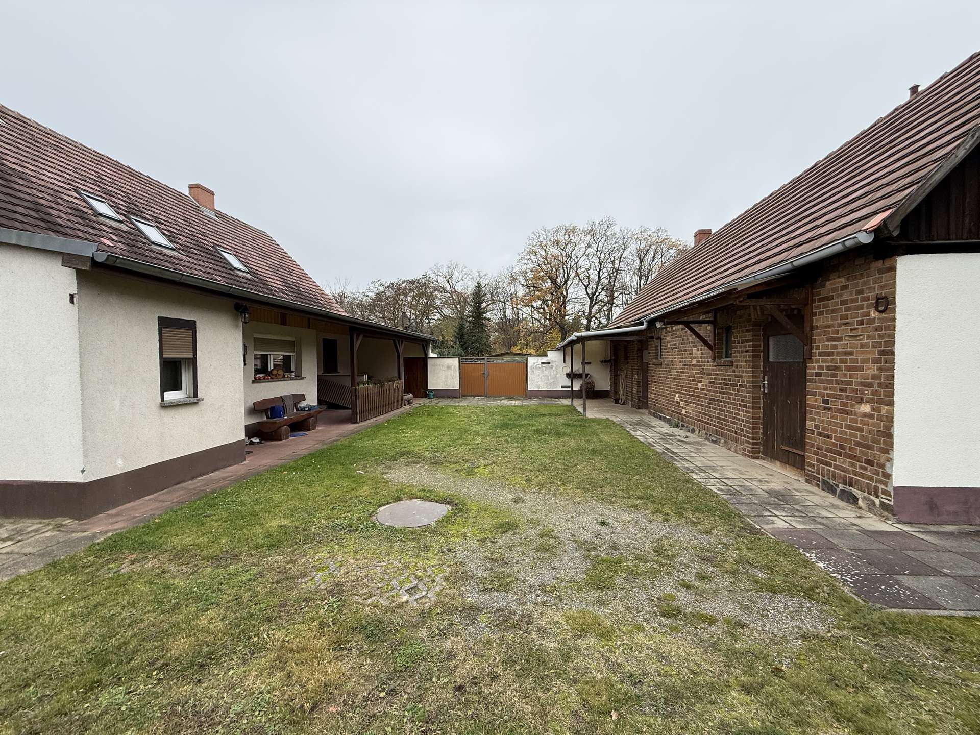 Einfamilienhaus mit Nebengelass auf großem Grundstück nahe Spreewald, Dahme Spreewald Kreis – Bild 2