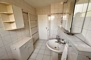 Geschmackvolle 3,5-Raum-Wohnung mit Garage und Einbauküche in Braunschweig – Hartgerstrasse 22, 38104 Östliches Ringgebiet, Braunschweig – Vorschaubild 15