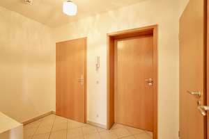 Helle Zwei-Raum-Wohnung mit Balkon in Dresden-Cotta – Die vollständige Adresse der Immobilie erhältst du vom Anbieter., 1157 Cotta (Stadtteil), Dresden – Vorschaubild 8