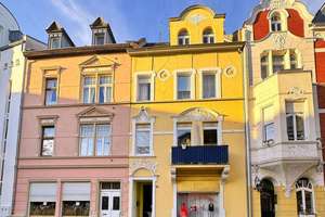 DENKMALGESCHÜTZTES GRÜNDERZEITHAUS IM VILLENVIERTEL VON BAD GODESBERG