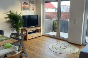 Stilvoll Neubauwohnung im Zweitbezug: 4-Zimmer-Wohnung in Neu-Ulm