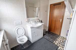 - Einfamilienhaus mit Ausbaupotenzial - – Die vollständige Adresse der Immobilie erhältst du vom Anbieter., 72766 Sondelfingen, Reutlingen – Vorschaubild 15