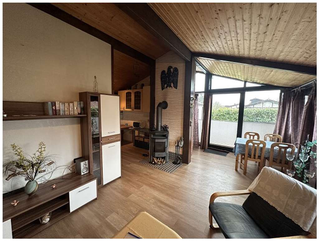 Immobilie in Hollern-Twielenfleth - Ferienhaus im Feriendorf "Altes Land"  in Hollern-Twielenfleth - Bild 1