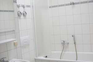 Sonnige 3-Raum-DG-Wohnung mit Balkon in Magdeburg-Sudenburg sucht neue Mieter – Klausenerstraße 8, 39112 Magdeburg – Vorschaubild 13