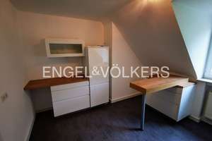 Exklusives Wohnen im Dachgeschoss einer stilvollen Stadtvilla mit Balkon – Die vollständige Adresse der Immobilie erhältst du vom Anbieter., 57072 Siegen, Siegen – Vorschaubild 6