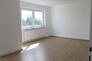 + 3 Zimmer mit Ausblick + – Brahmsstr. 4, 38226 Lebenstedt, Salzgitter – Vorschaubild 7