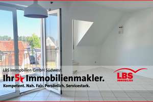 Einziehen und wohlfühlen
Moderne, helle 3 ZKB, Balkon ETW
mit EBK und TG-Stellplatz 