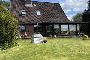 Familienfreundliches Rotklinkerhaus mit Wintergarten – Die vollständige Adresse der Immobilie erhältst du vom Anbieter., 24111 Russee, Kiel – Vorschaubild 4