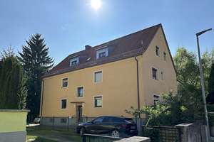 Achtung Kapitalanleger! Attraktives Mehrfamilienhaus in zentraler Lage! – Die vollständige Adresse der Immobilie erhältst du vom Anbieter., 83022 Innenstadt, Rosenheim – Vorschaubild 2
