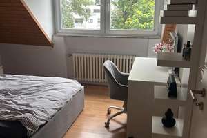 Ansprechende, renovierte 3-Zimmer-Dachgeschosswohnung in Mönchengladbach – Die vollständige Adresse der Immobilie erhältst du vom Anbieter., 41169 Hardt-Mitte, Mönchengladbach – Vorschaubild 9