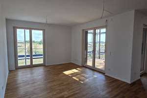 Lichtdurchflutete 3-Zimmer-Wohnung mit direktem Parkblick & EBK im Florapark Mannheim