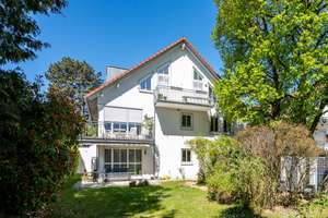 Lichtdurchflutete 4-Zimmer-DG-Wohnung mit Süd-Dachterrasse und neuer Hybrid-Wärmepumpenheizung – Die vollständige Adresse der Immobilie erhältst du vom Anbieter., 81475 Fürstenried-West, München – Vorschaubild 15