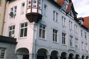 Repräsentatives Altbau-Mehrfamilienhaus im Herzen von Arnstadt – Historie trifft Potenzial – Die vollständige Adresse der Immobilie erhältst du vom Anbieter., 99310 Arnstadt – Vorschaubild 5