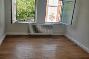 Modernisierte 2-Zimmerwohnung mit Balkon und Duschbad – Kiel – Vorschaubild 1