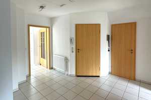 Einladendes Zweifamilienhaus in Toppenstedt/Tangendorf: Wohlfühlparadies für Mehrgenerationen-Wohnen – Harburg (Kreis) – Vorschaubild 11