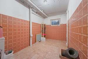 Großes 1-Familienhaus mit herrlichem Talblick - ruhige, sonnige Hanglage! – Die vollständige Adresse der Immobilie erhältst du vom Anbieter., 78144 Schramberg – Vorschaubild 25