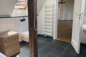 Penthouse - stilvoll & sonnig im Essener Südviertel – Die vollständige Adresse der Immobilie erhältst du vom Anbieter., 45128 Südviertel, Essen – Vorschaubild 22