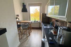 Charmante 2-Zimmer-Altbauwohnung mit Balkon in Hamburg-Barmbek Süd – Brucknerstraße 31, 22083 Barmbek-Süd, Hamburg – Vorschaubild 3