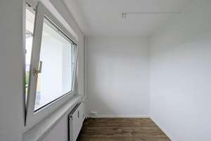 Sanierte Wohnung mit ebenerdiger Dusche und traumhaften Ausblick! – Bruno-Granz-Straße 52, 9122 Morgenleite, Chemnitz – Vorschaubild 9
