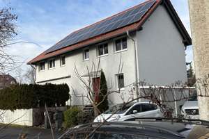 Kleinod in Pausdorf: Modernes Wohnen in einem besonderen Haus