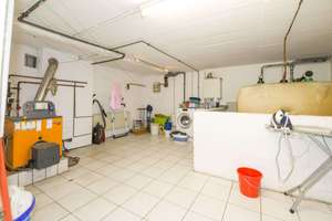 KR-Hüls: tolles 2FH mit schönem Garten, Keller und Garage – Die vollständige Adresse der Immobilie erhältst du vom Anbieter., 47839 Hüls, Krefeld – Vorschaubild 28