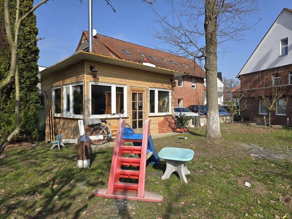 Immobilie in Apelern - Attraktive Kapitalanlage: 4 vermietete Wohneinheiten mit Garten und Stellplätzen in Apelern - Bild 4