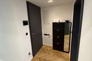 🏡 Nachmieter gesucht: Exklusive 2-Zimmer-Wohnung mit Balkon, EBK & Klimaanlage in Düsseldorf-Stadtm – 40211 Stadtmitte, Düsseldorf – Vorschaubild 4