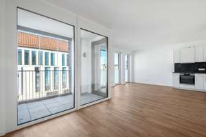 Großzügige 2-Zimmer-Wohnung mit Loggia im Zentrum von Kiel – Andreas-Gayk-Straße 5, 24103 Vorstadt, Kiel – Vorschaubild 2