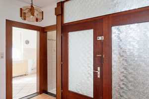 NEU: Mehrfamilienhaus mit Charme und Geschichte in Backnang **Garage**Weitblick** – Rems-Murr-Kreis – Vorschaubild 9