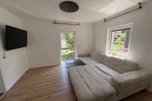 VR Immo: Modernisiertes Einfamilienhaus mit Doppelgarage in Eisern – Die vollständige Adresse der Immobilie erhältst du vom Anbieter., 57080 Eisern, Siegen – Vorschaubild 5