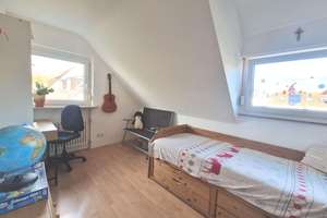 Freundliche 3-Zimmer Wohnung in Top-Lage mit Stellplatz & attraktivem Renditepotenzial – Die vollständige Adresse der Immobilie erhältst du vom Anbieter., 70563 Vaihingen-Mitte, Stuttgart – Vorschaubild 9
