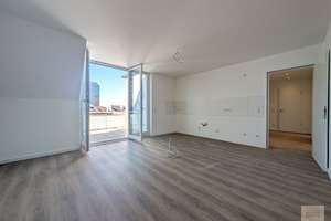 Altbau am Rheinturm: 4-Zimmer Maisonette-Wohnung – Lorettostrasse 45, 40219 Unterbilk, Düsseldorf – Vorschaubild 19