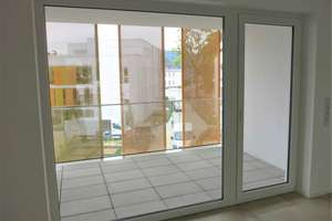 Ruhiges Wohnen auf hohem Niveau | Aufzug · TG · Loggia mit Fernblick | Trier-Heiligkreuz – Die vollständige Adresse der Immobilie erhältst du vom Anbieter., 54295 Heiligkreuz, Trier – Vorschaubild 5