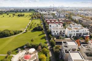 SELTENE FELDRANDLAGE AM RIEDBERG – Villa-Charakter trifft Skylineblick – 60438 Kalbach-Riedberg, Frankfurt am Main – Vorschaubild 2