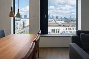 Exklusive Lobby im Hotelstil · Modernes Luxusapartment mit direktem Skyline-Blick in Frankfurt – Die vollständige Adresse der Immobilie erhältst du vom Anbieter., 60486 Gallus, Frankfurt am Main – Vorschaubild 8
