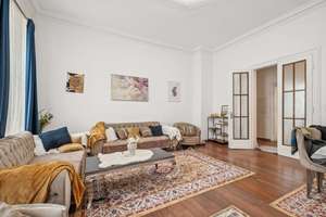 4 Zimmerwohnung 150 m2 mit Balkon in zentraler Toplage Wiesbaden Innenstadt 6 – Die vollständige Adresse der Immobilie erhältst du vom Anbieter., 65185 Mitte, Wiesbaden – Vorschaubild 3