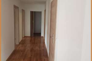 Neuwertiges 3-Familien-Wohnhaus mit phantastischem Ausblick in beliebter Wohnlage zu verkaufen ! – Die vollständige Adresse der Immobilie erhältst du vom Anbieter., 77787 Nordrach – Vorschaubild 10