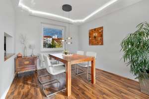 Stilvolle Wohnung mit Südbalkon in Ulm- Böfingen – Die vollständige Adresse der Immobilie erhältst du vom Anbieter., 89075 Böfingen, Ulm – Vorschaubild 4