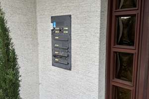 Von Privat großzügiges 3 Familien Reihenendhaus mit Garagen in Wiesbaden-Sonnenberg – Die vollständige Adresse der Immobilie erhältst du vom Anbieter., 65191 Sonnenberg, Wiesbaden – Vorschaubild 4