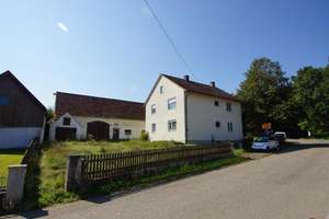 Hier haben Sie viel Platz! Einfamilienhaus, 3 Stadl und Garage auf großzügigem Grundstück + Acker... – Die vollständige Adresse der Immobilie erhältst du vom Anbieter., 86676 Ehekirchen – Vorschaubild 4