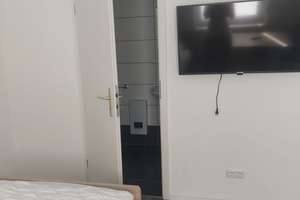 Wohnen mit Charakter: Geräumiges Haus in Köln-Worringen – Alte Neusser Landstraße 179, 50769 Worringen, Köln – Vorschaubild 5