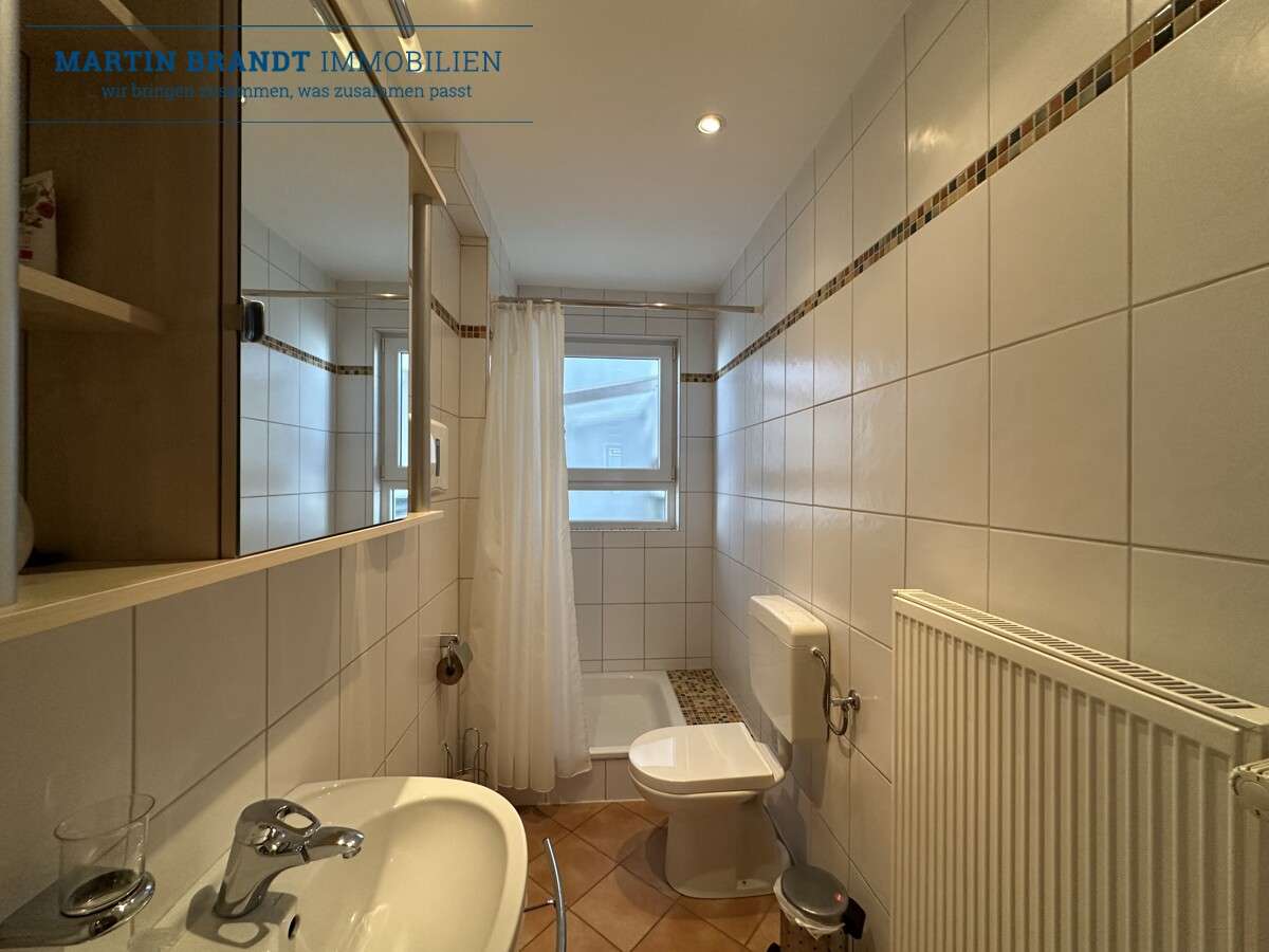 Immobilie in Hünfelden - Großzügiges Mehrfamilienhaus Anwesen mit schönen Garten in zentraler Lage von Hünfelden-Kirberg... - Bild 9