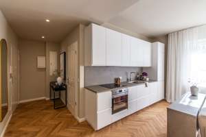 Erstbezug nach Sanierung | Stilvolle 3-Zi. Altbauwohnung mit Einbauküche am Volkspark Wilmersdorf – 10715 Wilmersdorf, Berlin – Vorschaubild 12