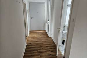 2-Zimmer-DG-Wohnung mit Balkon in Hannover - List, ruhige Lage – Die vollständige Adresse der Immobilie erhältst du vom Anbieter., 30161 List, Hannover – Vorschaubild 6