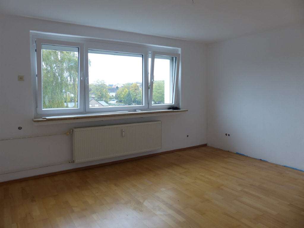 Immobilie in Bergkamen - Gepflegte 3-Zimmer-Eigentumswohnung mit Balkon, Garage &amp; Aufzug in Bergkamen - Bild 2
