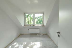 4-Zimmer-DG-Wohnung (3. OG) in Gelsenkirchen-Mitte ab sofort zu vermieten! – Schwäbische Str. 11, 45881 Schalke, Gelsenkirchen – Vorschaubild 2