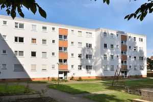 Sonnige 3-Zimmer-Wohnung in herrlich grüner Lage – Lehrterstraße 29, 30559 Hannover – Vorschaubild 2
